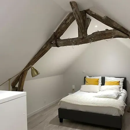 Maison Chaleureuse En Centre Ville De 50 M2 * Brest